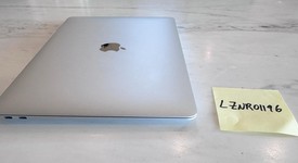 Good
													MacBook Air 2020 - 13" - Apple M1, Silver, 512 GB, 8 GB, photo 5 of 10