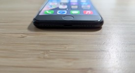 Good
													Apple iPhone SE 3rd Gen 2022 - Unlocked, Midnight, 128 GB, A2595, photo 3 of 15