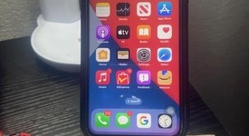 Good
													Apple iPhone Xr - Unlocked, Black, 64 GB, A1984, photo 2 of 9
