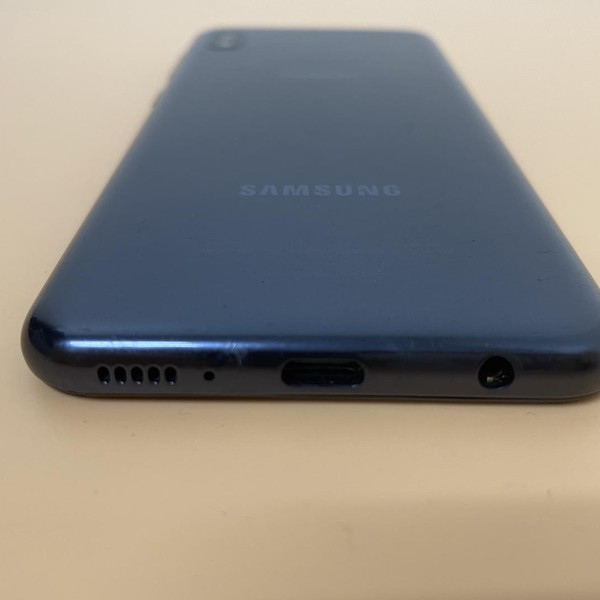 Samsung Galaxy A10e - Unlocked, 32 GB, Black, 2 GB, SM-A102U1