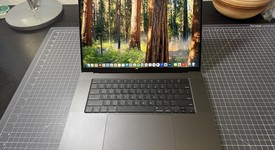 Mint
													MacBook Pro 2024 - 16" - Apple M4 Max 16-core, Space Black, 1 TB, 48 GB, photo 1 of 9
