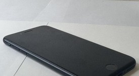 Good
													Apple iPhone SE 2nd Gen 2020 - Unlocked, Black, 64 GB, A2275, photo 5 of 7