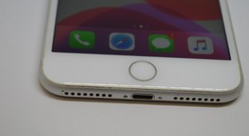 Good
													Apple iPhone 8 Plus - Unlocked, Silver, 256 GB, A1864, photo 2 of 11
