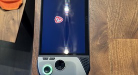 Mint
													MSI Claw 8 AI Plus - Black, 1 TB, 32 GB, photo 5 of 11
