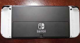 Mint
													Nintendo Switch - OLED - White, 64 GB, photo 3 of 7