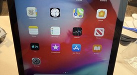 Good
													Apple iPad Air - Wi-Fi, Gray, 16 GB, photo 1 of 5