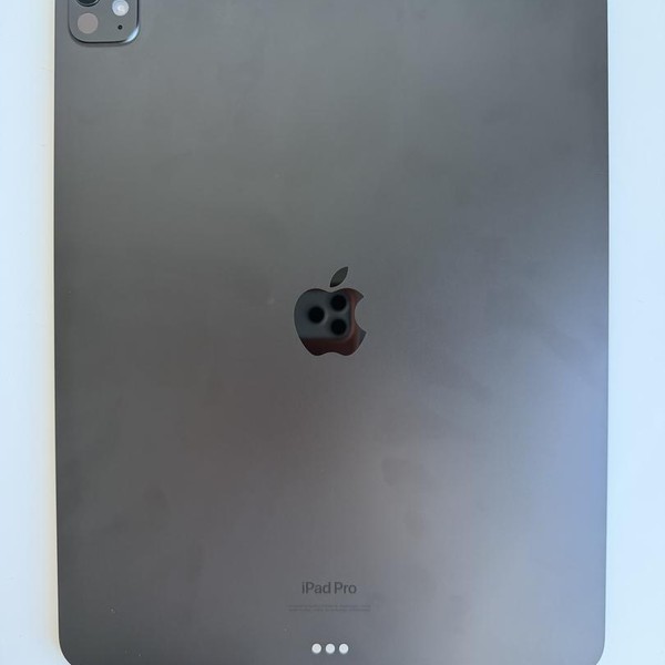 Apple iPad Pro 13 inch (M4) 2024 - Wi-Fi, 1 TB, Black, 16 GB, A2925, Nano-texture Glass