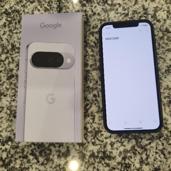 Google Pixel 10 - Unlocked, 128 GB, Frost, GLBW0