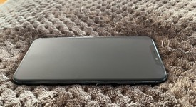 Mint
													Apple iPhone Xs Max - Unlocked, Gray, 64 GB, A1921, photo 4 of 8