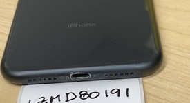 Fair
													Apple iPhone Xr - Unlocked, Black, 128 GB, A1984, photo 3 of 5