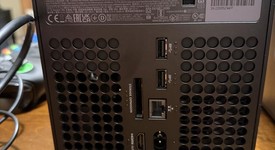 Good
													Xbox Series X (2020) - Black, 1 TB, standard, photo 5 of 6