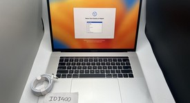 Fair
													MacBook Pro 2018 (With Touch Bar) - 15" - I9, Silver, 512 GB, 32 GB, photo 1 of 10