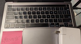 Good
													MacBook Pro 2020 - 13" - I5, Gray, 1 TB, 16 GB, photo 2 of 18