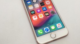 Good
													Apple iPhone 7 - Sprint, Rose Gold, 32 GB, A1660, photo 1 of 12