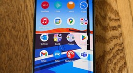 Good
													Google Pixel 9 Pro - Verizon, Obsidian, 256 GB, 16 GB, GR83Y, photo 3 of 11