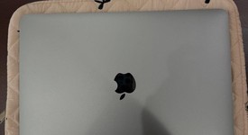 Fair
													MacBook Pro 2020 - 13" - Apple M1, Silver, 256 GB, 8 GB, photo 2 of 10