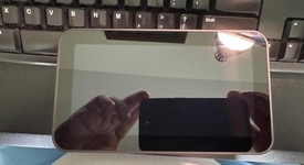 Mint
													Amazon Echo Show 5 1st Gen - Charcoal, photo 4 of 7
