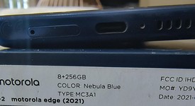 Good
													Motorola Edge 2021 - Unlocked, Navy Blue, 256 GB, 8 GB, photo 2 of 13