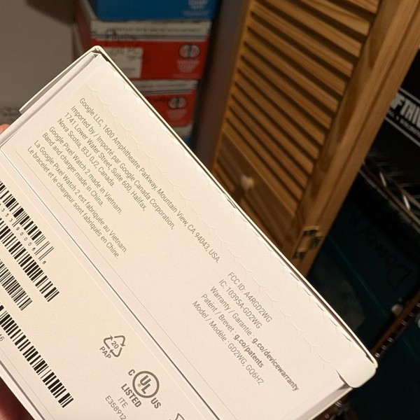 Google Pixel Watch 2 - Unlocked, Silver, LTE