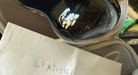 Mint
													Apple Vision Pro - 256 GB, photo 2 of 11