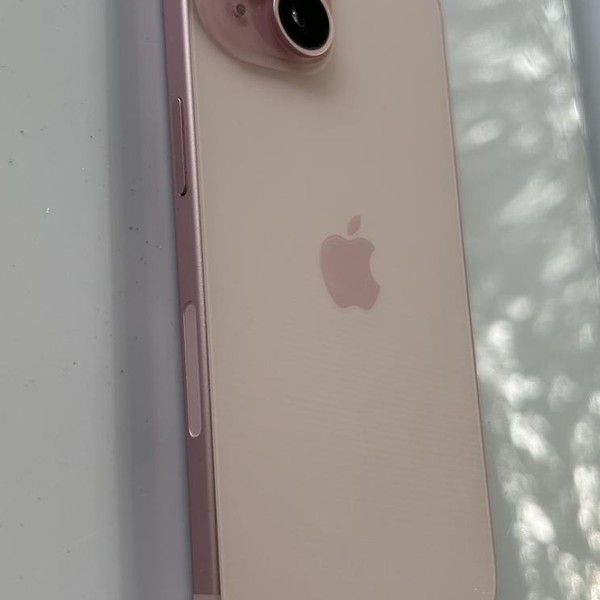 Apple iPhone 15 - Unlocked, 128 GB, Pink, A2846