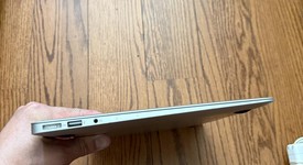 Good
													MacBook Air 2017 - 13" - I5, Silver, 512 GB, 8 GB, photo 3 of 9