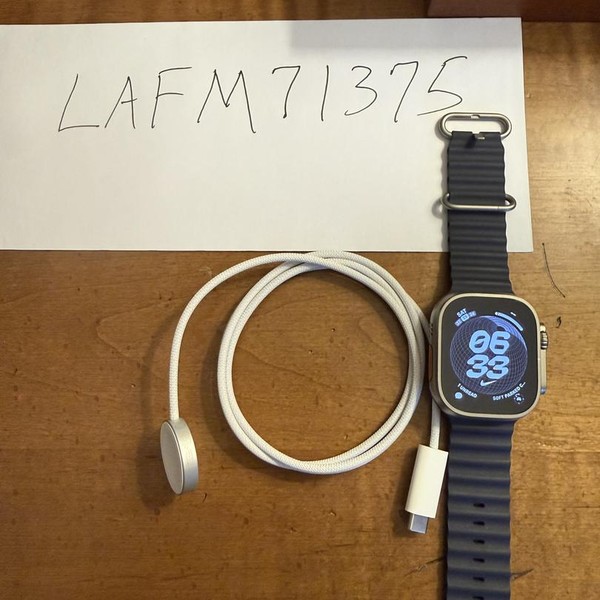 Apple Watch Ultra 2 49mm - Unlocked, Natural, A2986