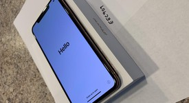 Mint
													Apple iPhone Xs Max - Sprint, Gold, 64 GB, A1921, photo 3 of 5