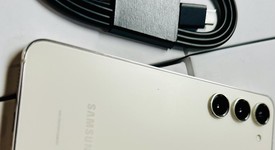 Mint
													Samsung Galaxy S23 - Unlocked, Cream, 128 GB, 8 GB, SM-S911U1, photo 2 of 4