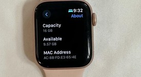 Good
													Apple Watch Series 4 40mm - Gold, A1977 - GPS, Aluminum, photo 5 of 16