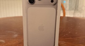 New
													Apple iPhone 17 Pro Max - Unlocked, Silver, 256 GB, A3257, photo 2 of 3