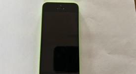 Good
													Apple iPhone 5C - Other, Green, 32 GB, photo 1 of 6
