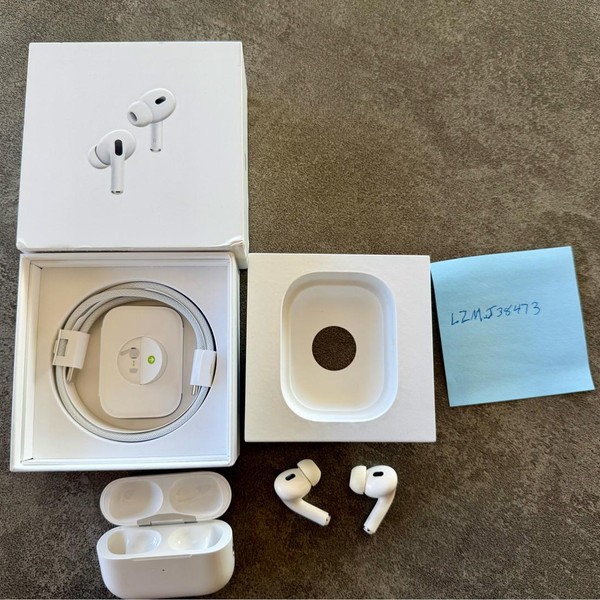 Apple AirPods Pro 2 - USB-C