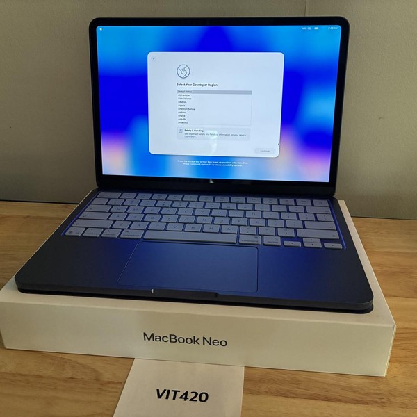 MacBook Neo 2026 - 256 GB, Indigo, 8 GB, Apple A18 Pro