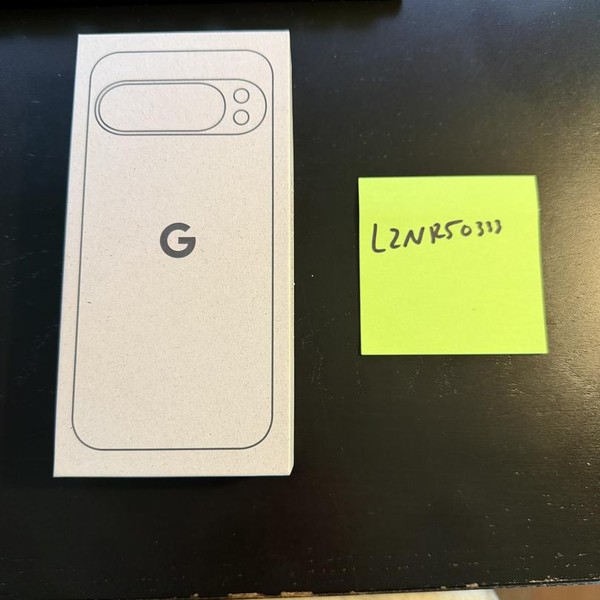 Google Pixel 10 Pro XL - Unlocked, 512 GB, Moonstone, GUL82