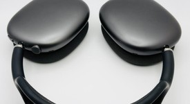 Used
													Apple AirPods Max - Gray, photo 5 of 9