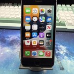 Fair Apple iPhone SE 1st Gen 2016 - Unlocked, 64 GB, Grey, A1662