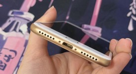 Good
													Apple iPhone 8 - Unlocked, Gold, 256 GB, A1863, photo 4 of 7