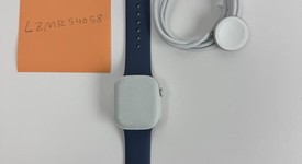 Mint
													Apple Watch Series 10 42mm - Unlocked, Silver, A3001 - Cellular, Aluminum, photo 1 of 5