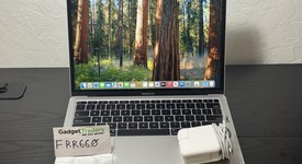 Good
													MacBook Air 2020 - 13" - Apple M1, Silver, 256 GB, 8 GB, photo 1 of 14