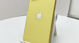 Fair
													Apple iPhone 11 - Unlocked, Yellow, 64 GB, A2111, photo 3 of 8