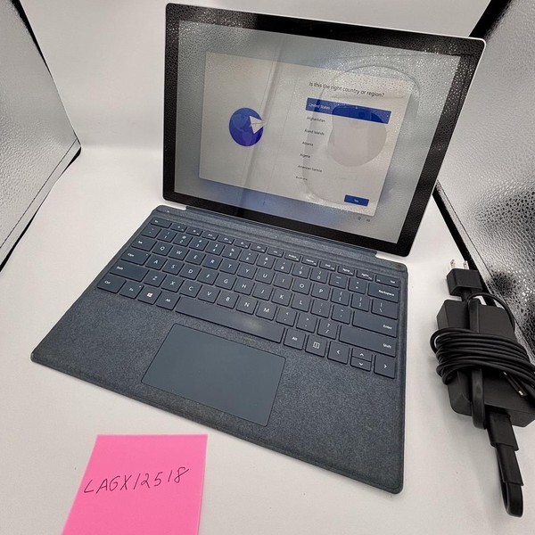 Microsoft Surface Pro 6 - Wi-Fi, 256 GB, Silver, 8 GB