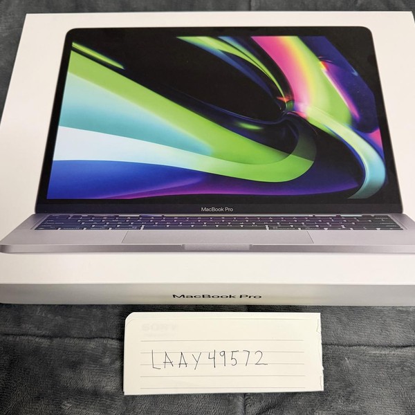 MacBook Pro 2020 - 13 inch - Apple M1, Gray, 256 GB, 8 GB