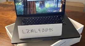 Mint
													MacBook Pro Late 2023 (M3) - 16" - Apple M3 Max 16-core, Black, 1 TB, 48 GB, 40-core GPU, photo 1 of 8