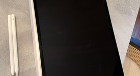 Mint
													Apple iPad Pro 12.9" 5th Gen 2021 - Unlocked, Gray, 128 GB, photo 2 of 8