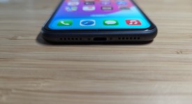 Good
													Apple iPhone 11 - Unlocked, Black, 64 GB, A2111, photo 4 of 15