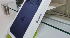 New
													Apple iPhone 17 Pro Max - Unlocked, Deep Blue, 1 TB, A3257, photo 4 of 6
