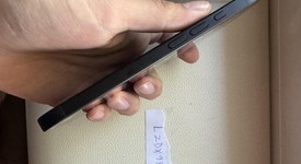 Mint
													Apple iPhone 16 - Unlocked, Black, 128 GB, A3081, photo 6 of 6