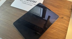 Good
													Apple iPad Pro 11" 3rd Gen 2021 - Unlocked, Gray, 128 GB, photo 3 of 4