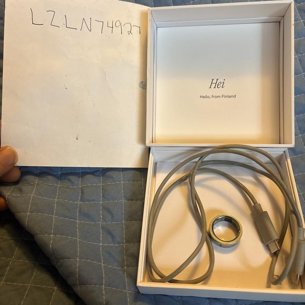 Oura Ring Gen 4 - Silver, Size 7